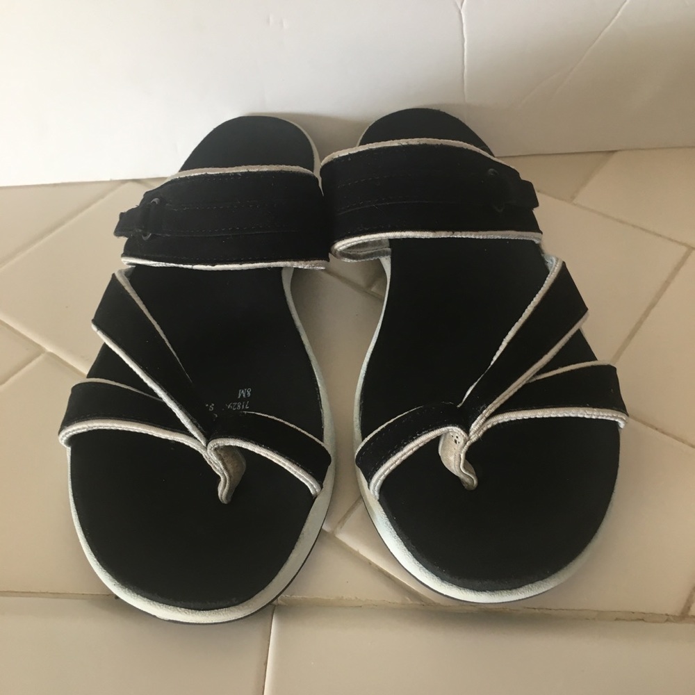 Naturalizer Sandals Size 8M